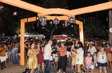 Imagem ilustrativa da matéria: Guaxindiba volta no tempo com noite de hits dos anos 70, 80 e 90