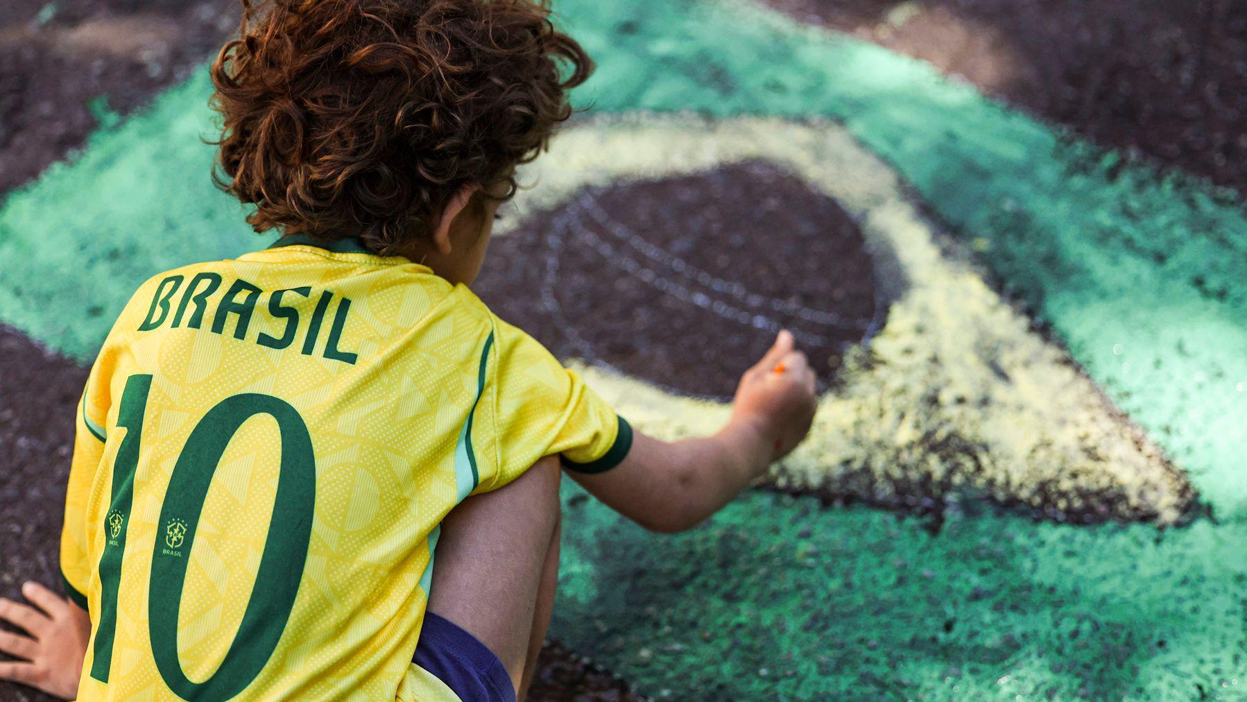 Imagem ilustrativa da matéria: Aura ou carma: de onde vêm a veneração e o temor inspirados pelo número da camiseta na Seleção