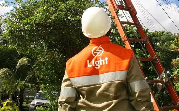Imagem ilustrativa da matéria: Operação conjunta entre Light e Polícia Civil impede comercialização ilegal de cobre retirado da rede elétrica